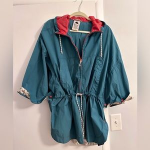 Burton Packable Hazlett Poncho - lightweight wind protection